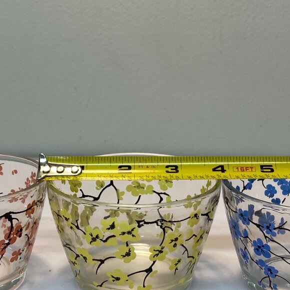 Vintage Floral Printed Glass Bowls Pink Yellow & Blue Flower Designs Set of 3 - Picture 7 of 11
